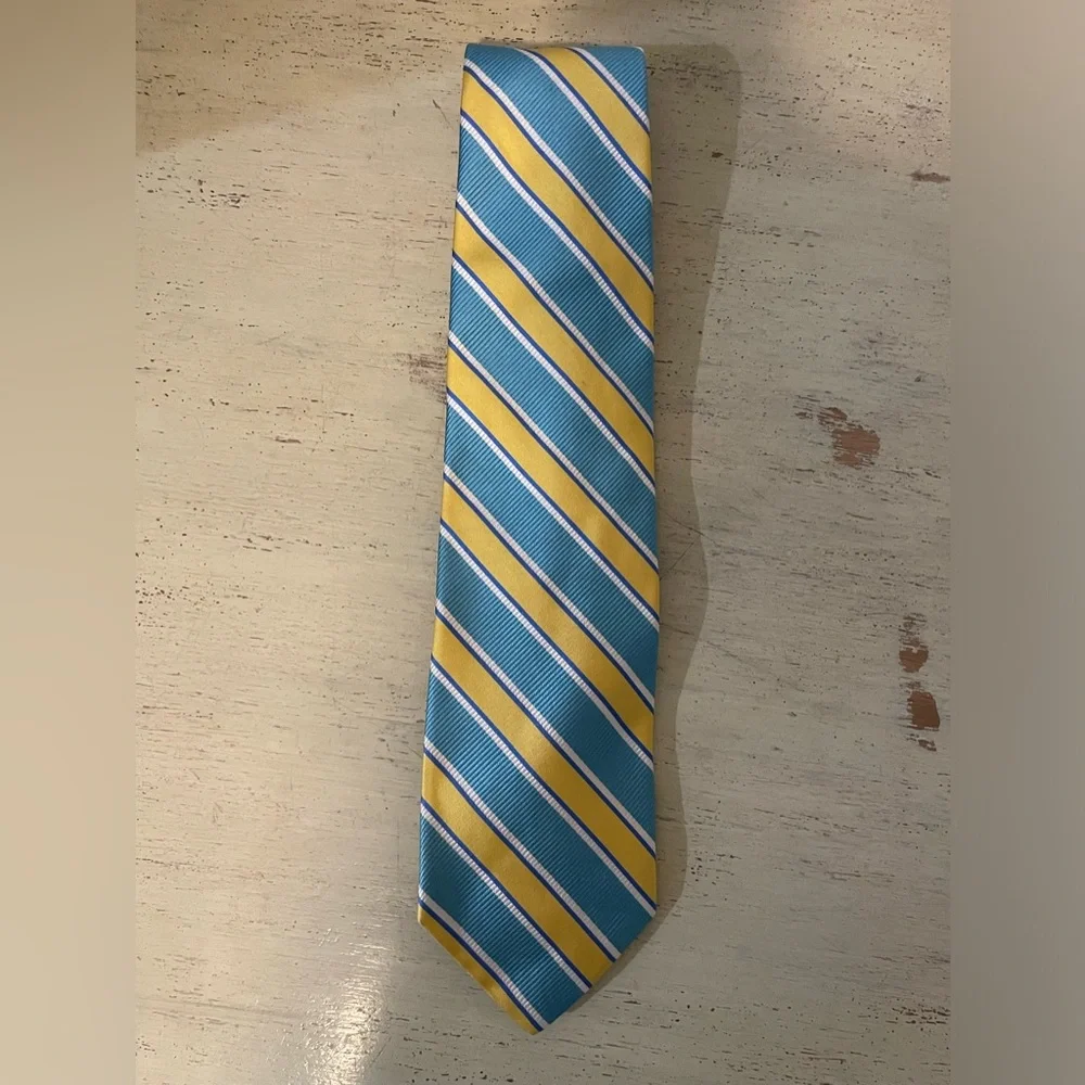 Brooks Brothers Makers Hand Made in USA Vintage Stripe Silk Tie in Blue‎ (Multi)